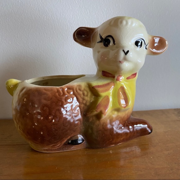 Vintage Lamb Planter